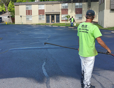 asphalt sealcoating